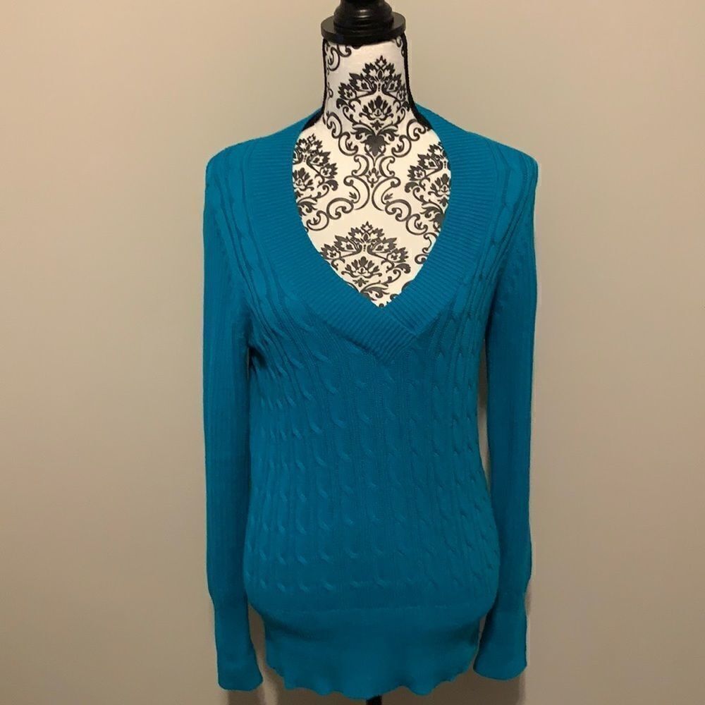 Faded Glory Woman’s Long Sleeve Sweater Size M